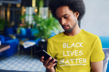 Load image into Gallery viewer, BLACK LIVES MATTERS (T-SHIRT)